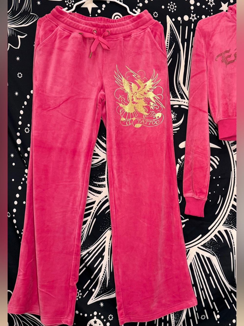 Ed Hardy - Velour Wide-Leg Sweatpants with Gold Rhinestones 💖